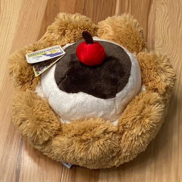 Squishables 7" Mini Ice Cream Sundae - NWT RETIRED! LIMITED EDITION! - Picture 2 of 7